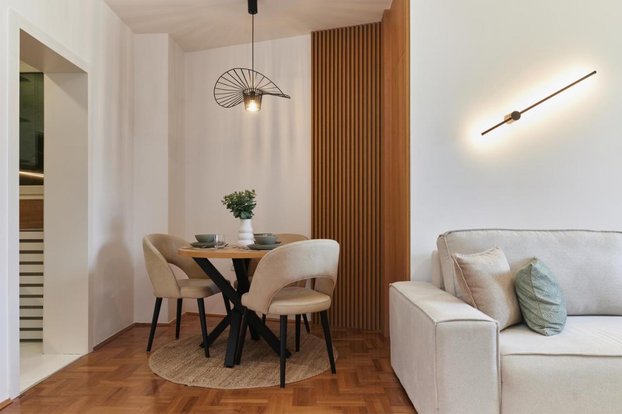 Apartment Modern Living - Center Elegance - Free Parking Novi Sad